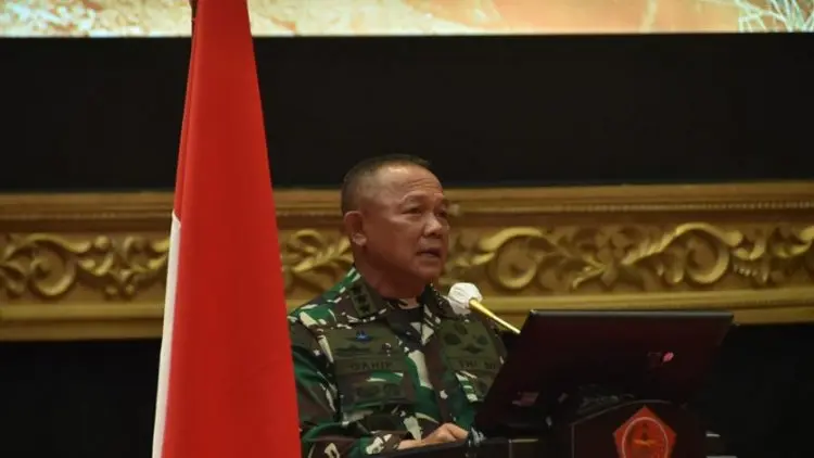 Presiden Jokowi Lantik Ganip Warsito sebagai Kepala BNPB