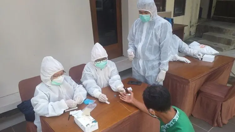 Klaster Buka Puasa Bersama, 20 Orang Warga Parungpanjang Terpapar Covid