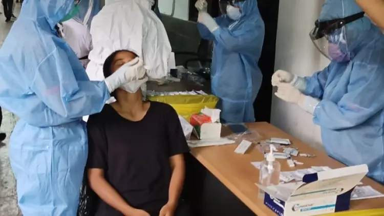Jelang Character Building, Ratusan Atlet Jabar Jalani Swab Antigen