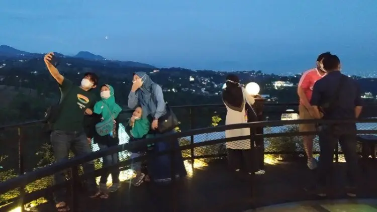 Gerhana Bulan jadi Daya Tarik Pengunjung Wisata Lembang