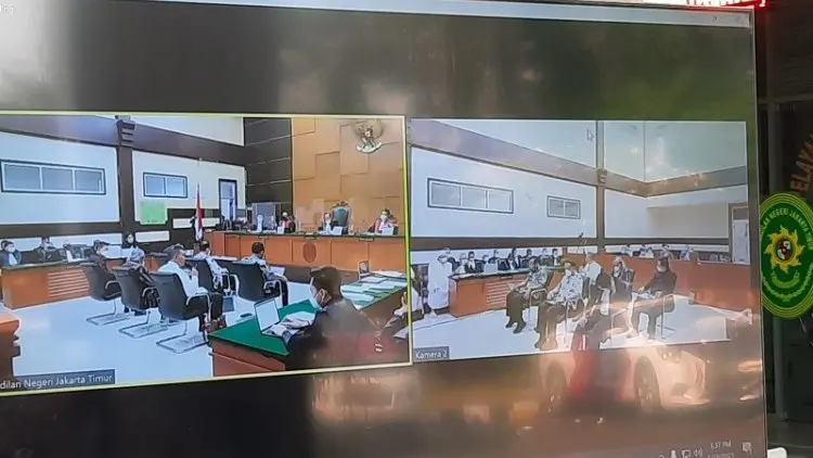 Rizieq Shihab Jalani Sidang Putusan Kasus Kerumunan