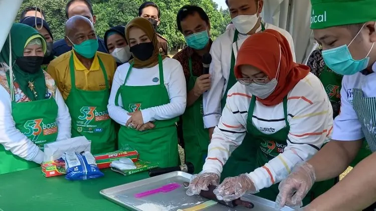Bupati Bogor Ajak Milenial Cintai Makanan Tradisional
