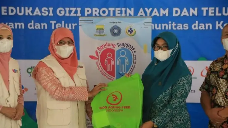 Tekan Stunting, DKPP Jabar Sumbang Paket Ayam dan Telur