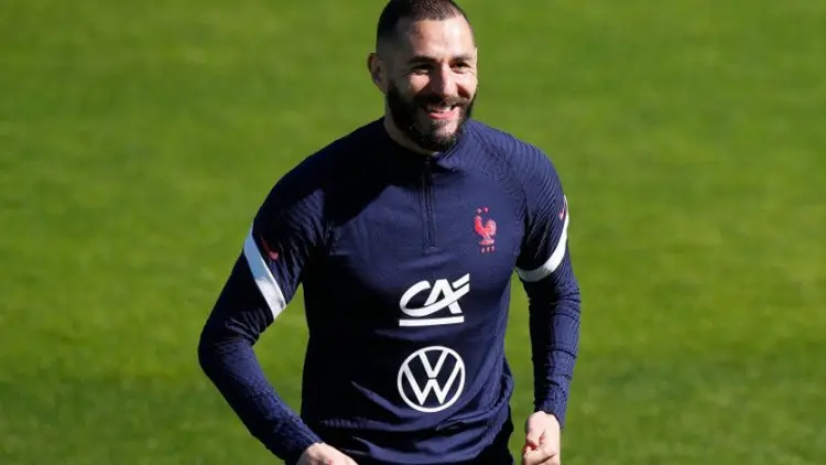 Lupakan Masa Lalu, Benzema Fokus Bela Prancis di Euro 2020