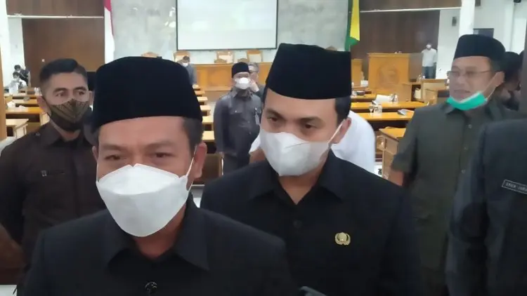 Sidang Paripurna DPRD Kabupaten Bandung Setujui Raperda Ekraf dan Minol