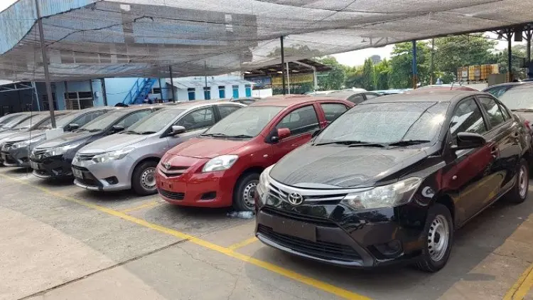 Kebijakan PPnBM dan Ramadan Warnai Industri Mobkas