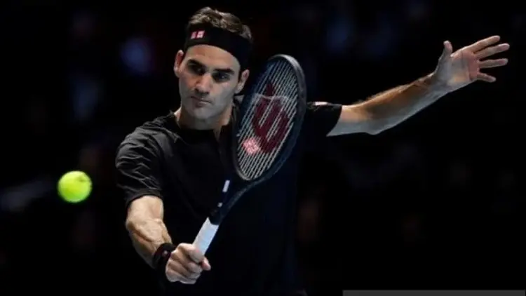 Federer Butuh 3,5 Jam untuk Lalui Babak Keteiga Prancis Terbuka