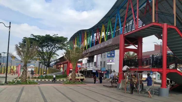 Rezeki Meningkat Setelah Alun-alun Tercelak (2)