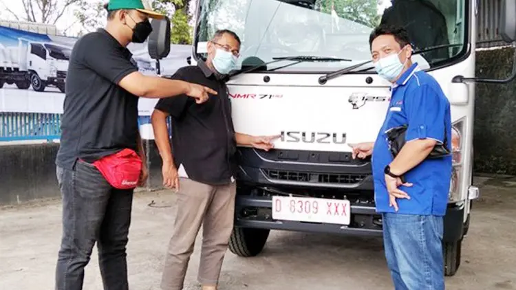 AI Rancaekek Bidik 6 Unit Truk NMR 71 HD 5.8 Terjual per Bulan