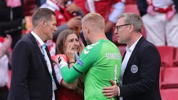 Pemain Ini Selamatkan Istri Eriksen dalam Insiden Kopenhagen