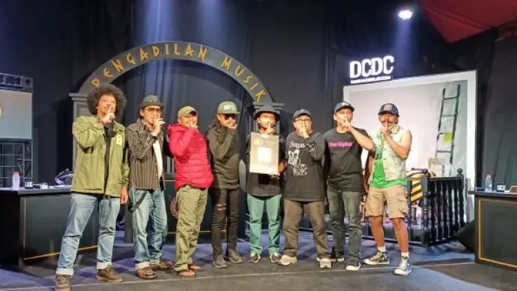 Feel Koplo Bangga Diadili di DCDC Pengadilan Musik