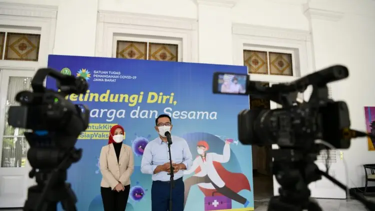 Ridwan Kamil Minta 27 Kepala Daerah Gerak Cepat Tingkatkan BOR 