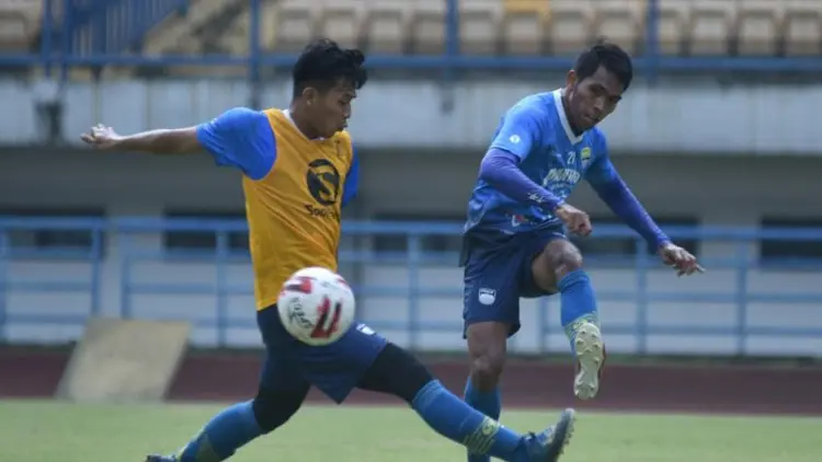 Frets Jaga Semangat Unjuk Aksi di Depan Gibran