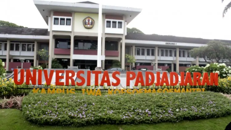 Unpad Akan Lakukan Vaksinasi kepada Mahasiswa, Ini Cara Pendaftarannya