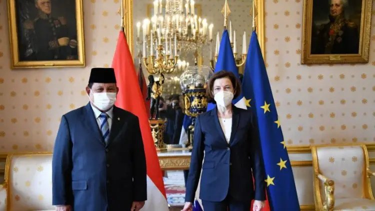 Menhan Prabowo Tanda Tangani Kerja Sama Pertahanan antara RI dan Prancis