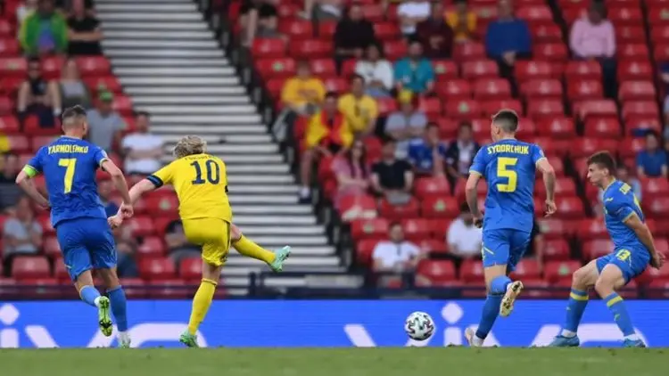 Ukraina Pulangkan Swedia Berkat Gol Dramatis