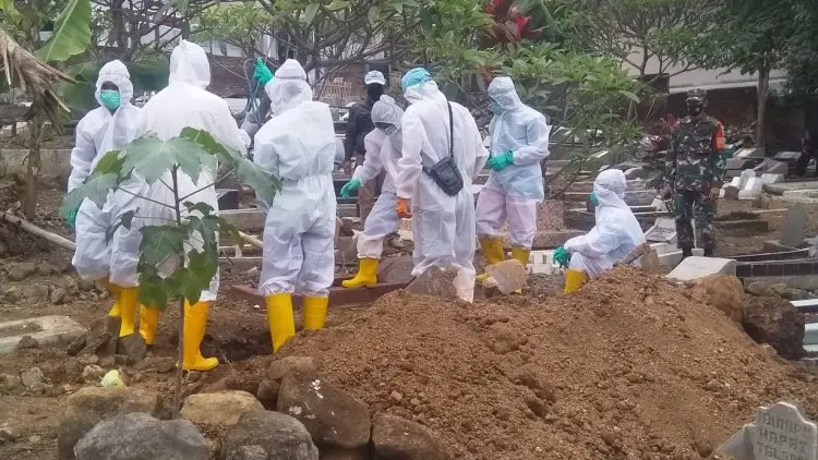 Semakin Terlihat Kecil Bermakna Semakin Tinggi