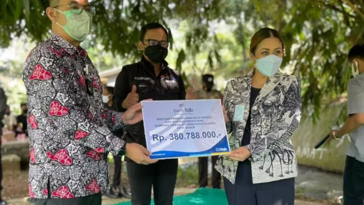 BJB Donasikan Rp380 Juta untuk Pengembangan Cikeas