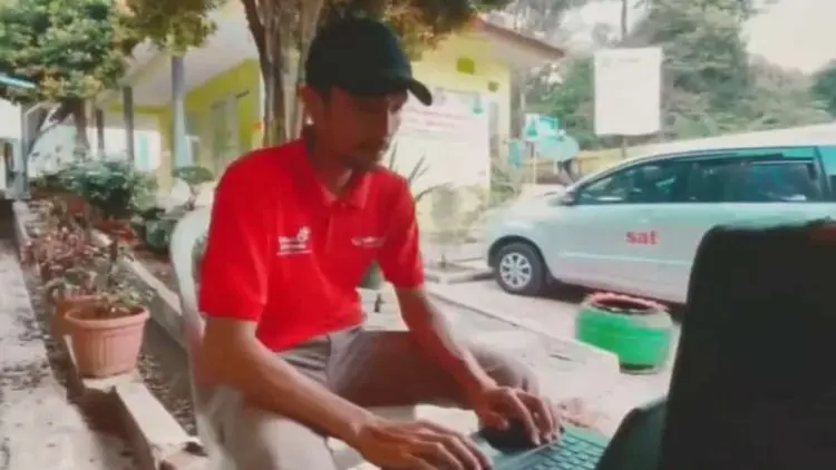 Telkom Buka Akses Internet 33 Desa Terpencil di Jabar 