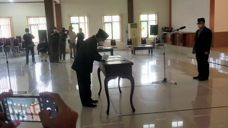 Ratusan ASN Pemkab Cirebon Terkena Mutasi