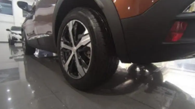 Langkah Bijak Merawat Mobil di Garasi Saat PPKM