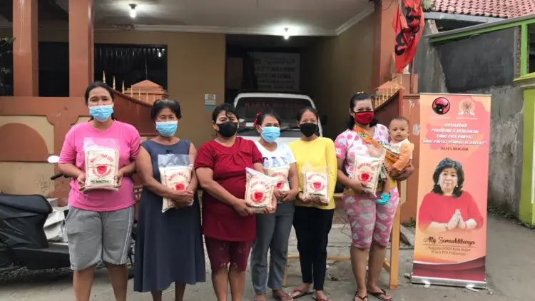 Koperasi Karya Mandiri Sebar 15 Ribu Paket Sembako bagi Anggota