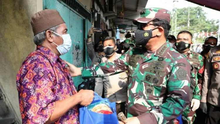 Panglima TNI: Daerah Pinggiran Jakarta Jadi Fokus Serbuan Vaksinasi