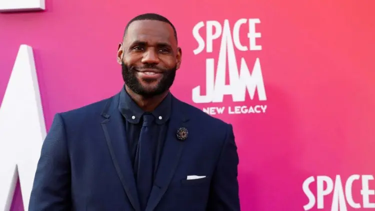 LeBron James Jadi Pebasket NBA Paling Tajir Sejagat
