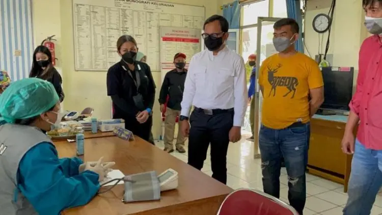 Jadi Pilot Project, Bogor Timur Gelar Vaksinasi Keliling di Kelurahan