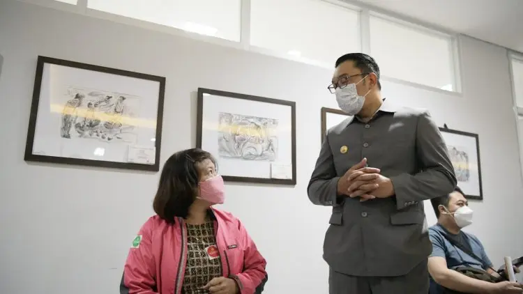Ridwan Kamil Tinjau Pelaksanaan Vaksinasi COVID-19 Lintas Agama