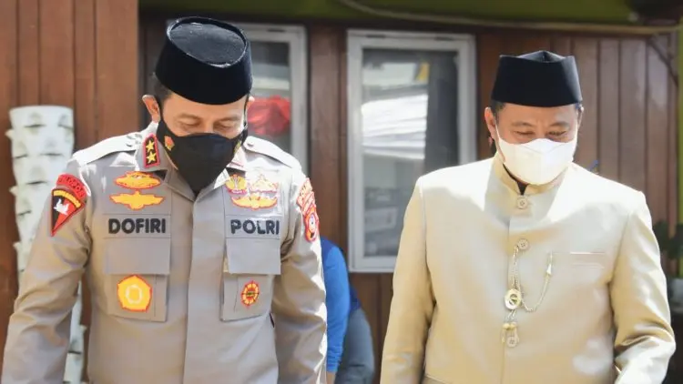 Serbuan Vaksinasi COVID -19 Sasar Pesantren
