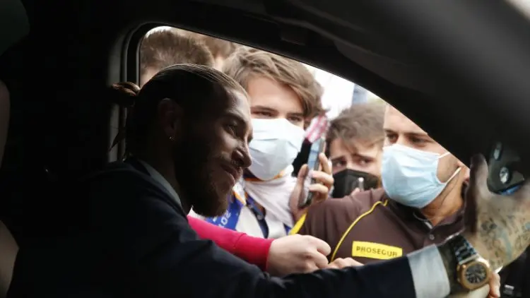 Ini Kata Sergio Ramos Terkait Kepindahan Raphael Varane ke Manchester United