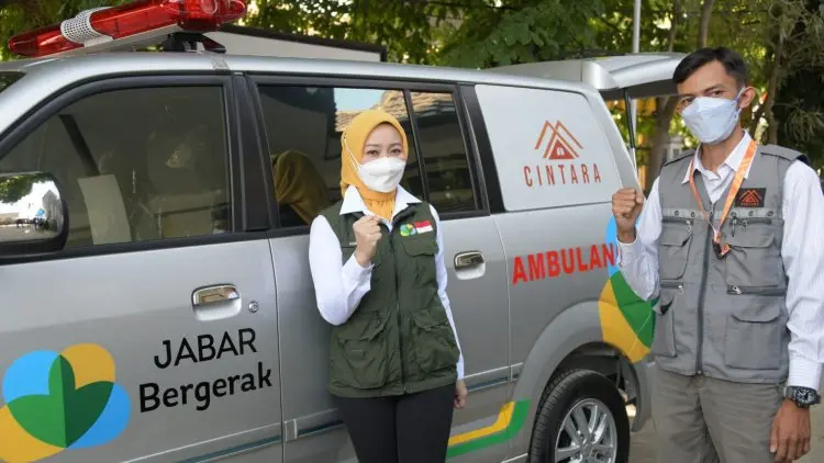 Jabar Bergerak Salurkan Bantuan Dua Unit Ambulans dan 14.000 Paket Sembako
