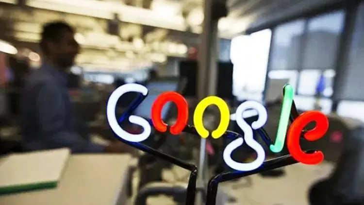Kemendikbudristek Bersama Google Indonesia Produksi Laptop ChromeBook