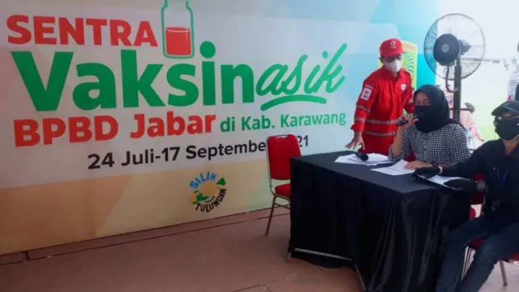 Progam Vaksinasi di Sentra Vaksinasik Karawang Targetkan 56 Ribu Orang