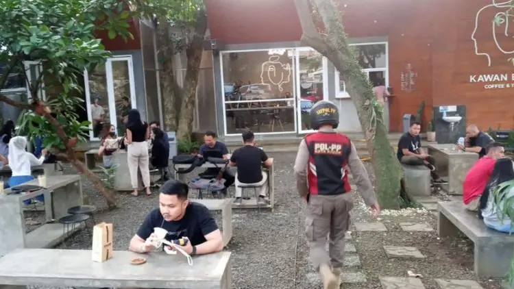 Langgar PPKM, Sembilan Kafe Disegel Satpol PP