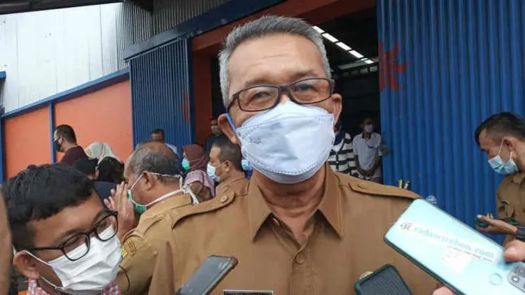 Pemkot Cirebon Izinkan Mal Buka dengan Batasan Usia