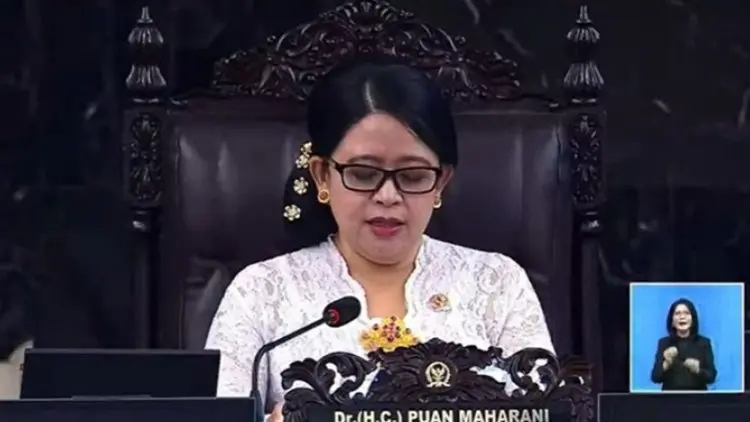 Membuka Rapat Paripurna, Puan Sapa Megawati dan SBY