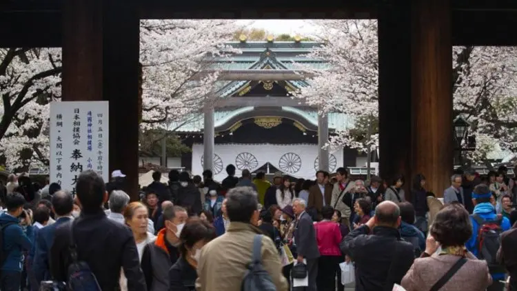 Gegara Berpose di Kuil Yasukuni Jepang, Aktor China Dipaksa Tinggalkan Dunia Hiburan