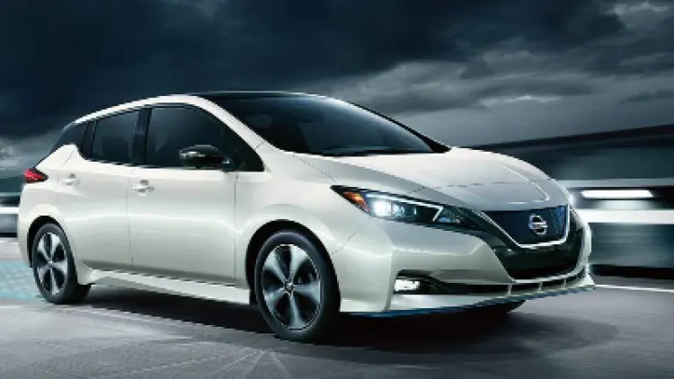 Nissan Leaf Kian Mantap Menyambut Era Mobil Listrik di Indonesia