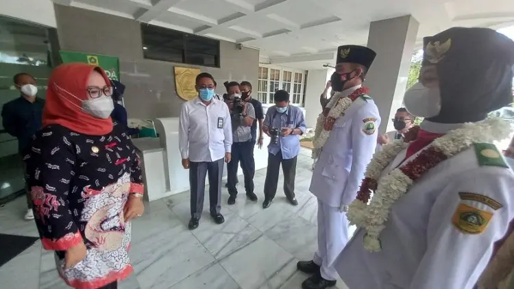 Dika dan Ula Berprestasi di Paskibraka, Ade Yasin Berikan Beasiswa Panca Karsa