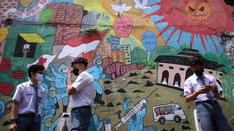 Foto: Mural Perjuangan Tenaga Kesehatan dalam Menangani Covid-19