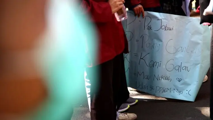 Foto: Aksi Mahasiswa Tuntut Evaluasi Kebijakan PPKM