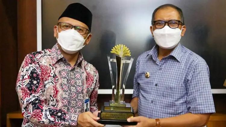 Kota Bandung Raih TPID Terbaik dan Digitalisasi Ekonomi Daerah