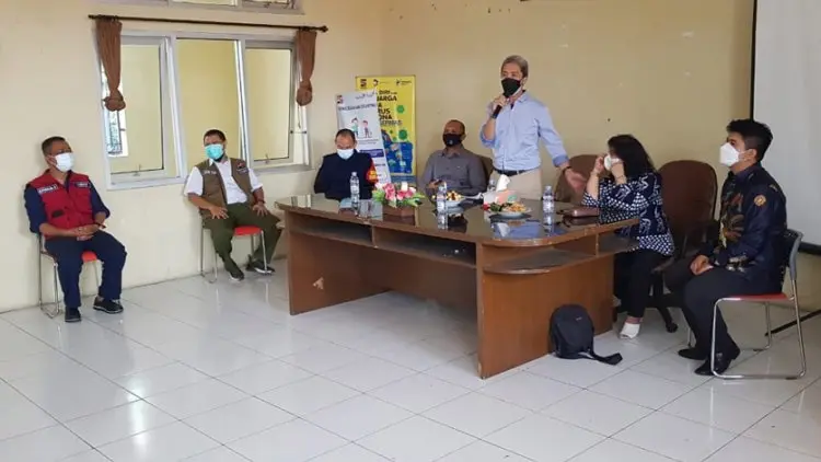 KSU Karya Mandiri Bagikan Sembako ke Janda Terdampak Covid-19