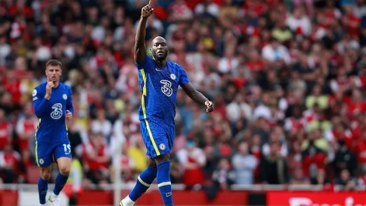 Romelu Lukaku Sedang  Menebar Teror