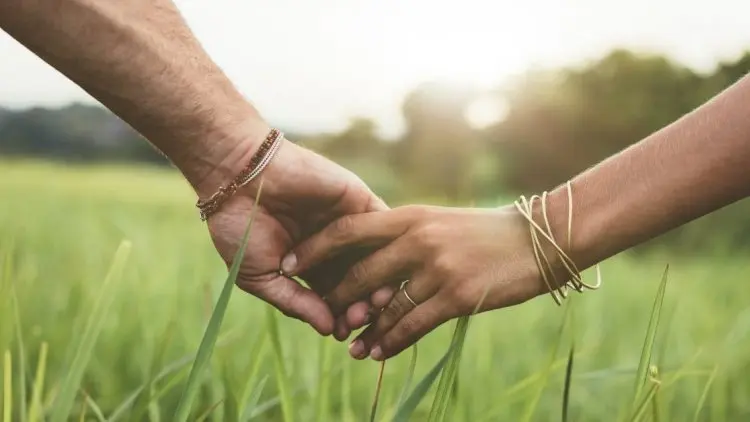 Pasangan Selingkuh? Energi Cinta Salah Tersalurkan