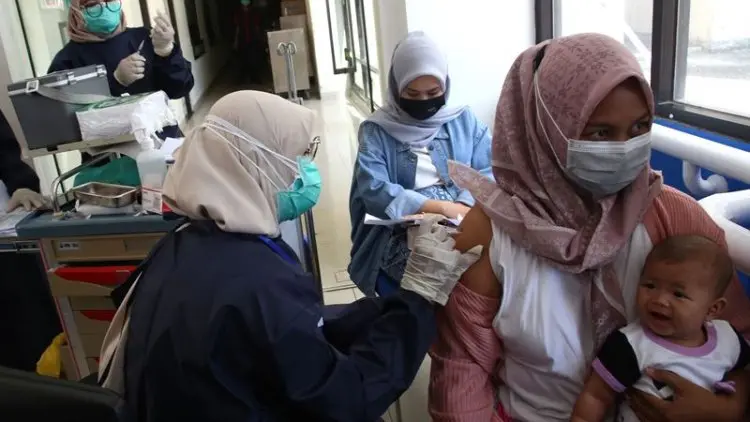 Foto: Vaksinasi Covid-19 untuk Ibu Hamil dan Menyusui dengan Metode One to Many