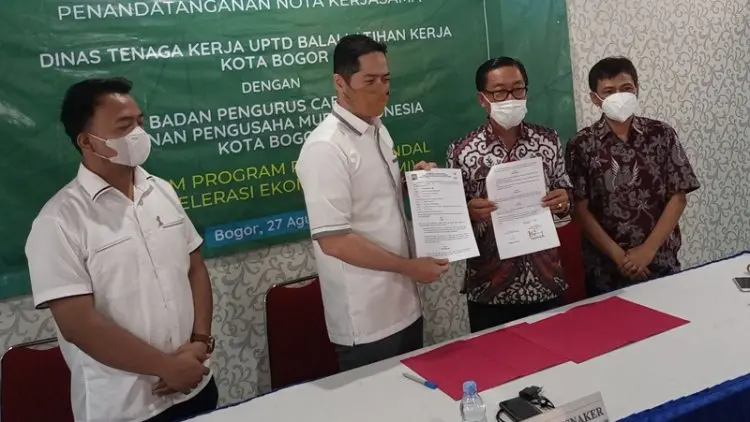 Disnaker dan Hipmi Kota Bogor Bagikan Kabar Baik bagi Pencari Kerja