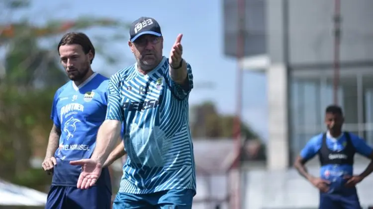 Ini Kondisi Terbaru Kondisi Skuat Persib Bandung Jelang Liga 1 2021-2022